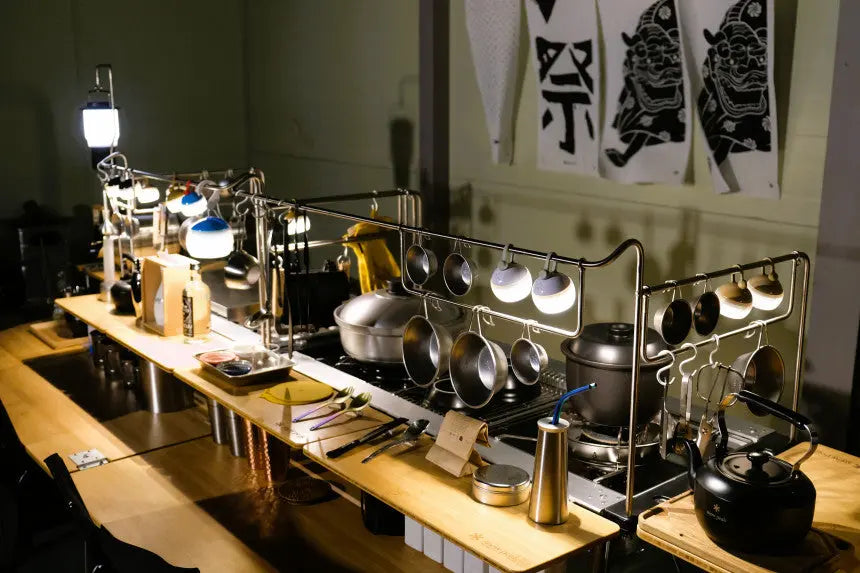 HR Kitchen Table Hanger Set - Henrik Seo