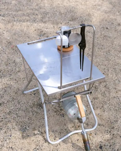 HR Stain My Table Hanger - Henrik Seo