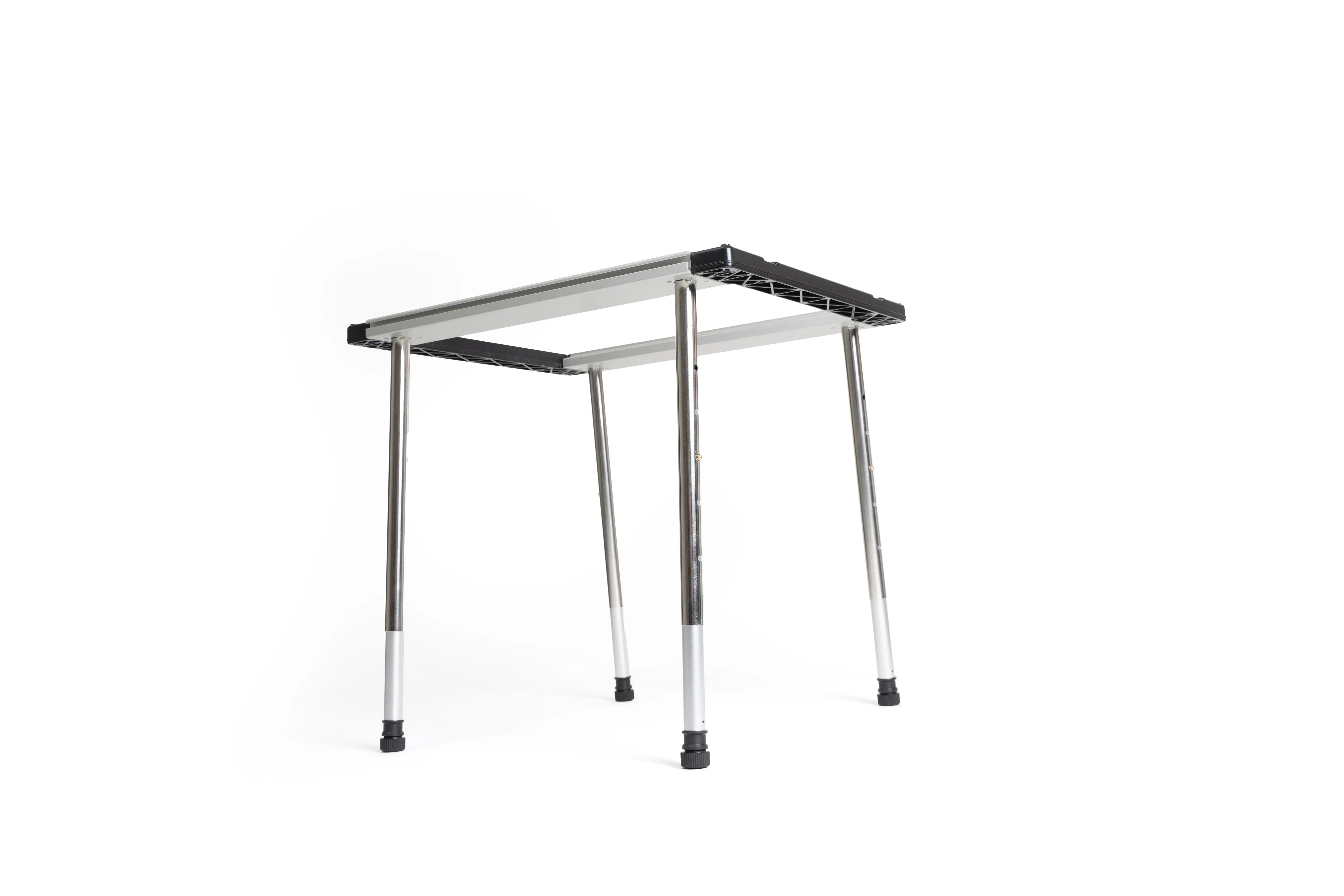 Adjustable IGT Legs - Henrik Seo