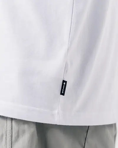 Alpha Breeze Typography T-Shirt - Snow Peak