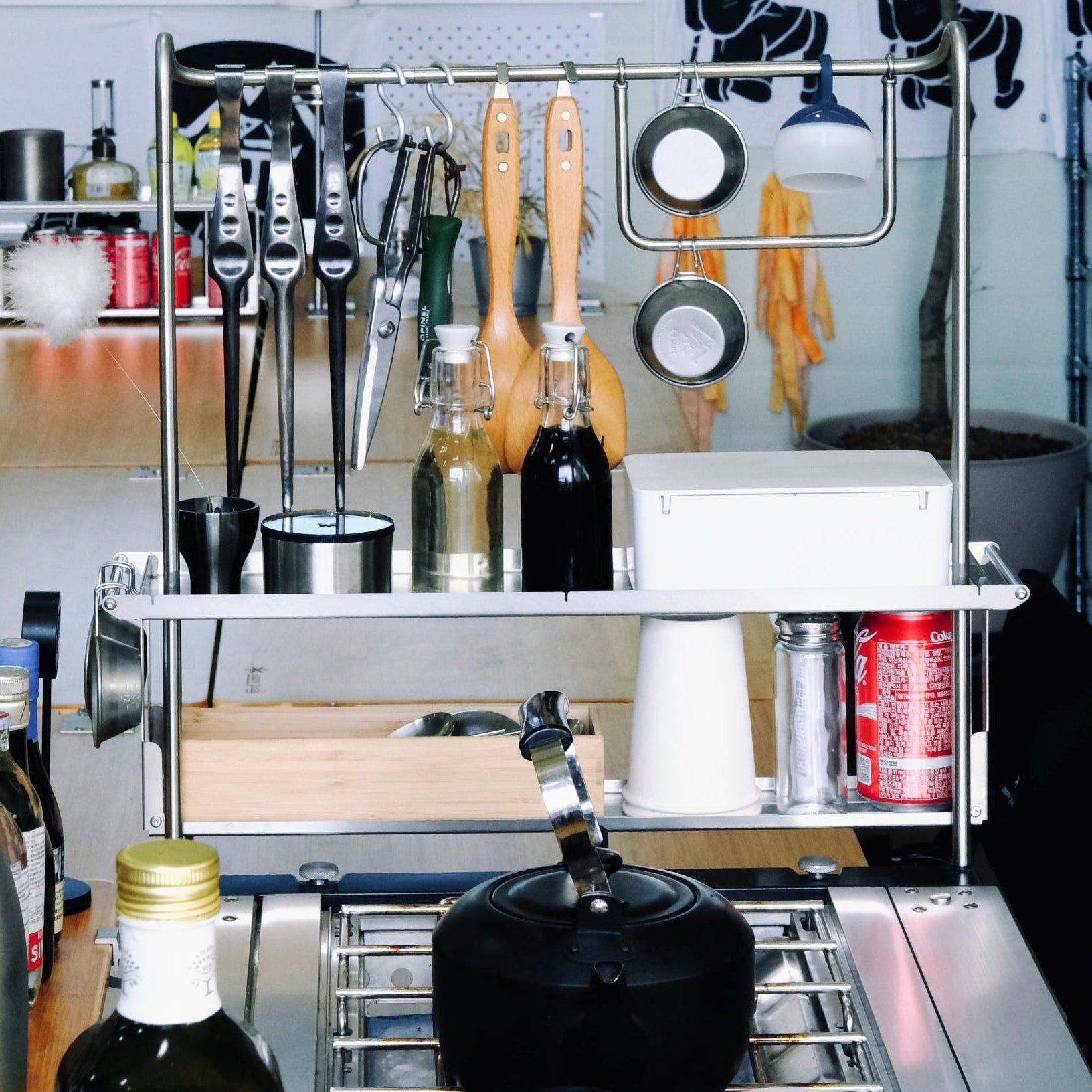 HR Side Tray Shelf Rack