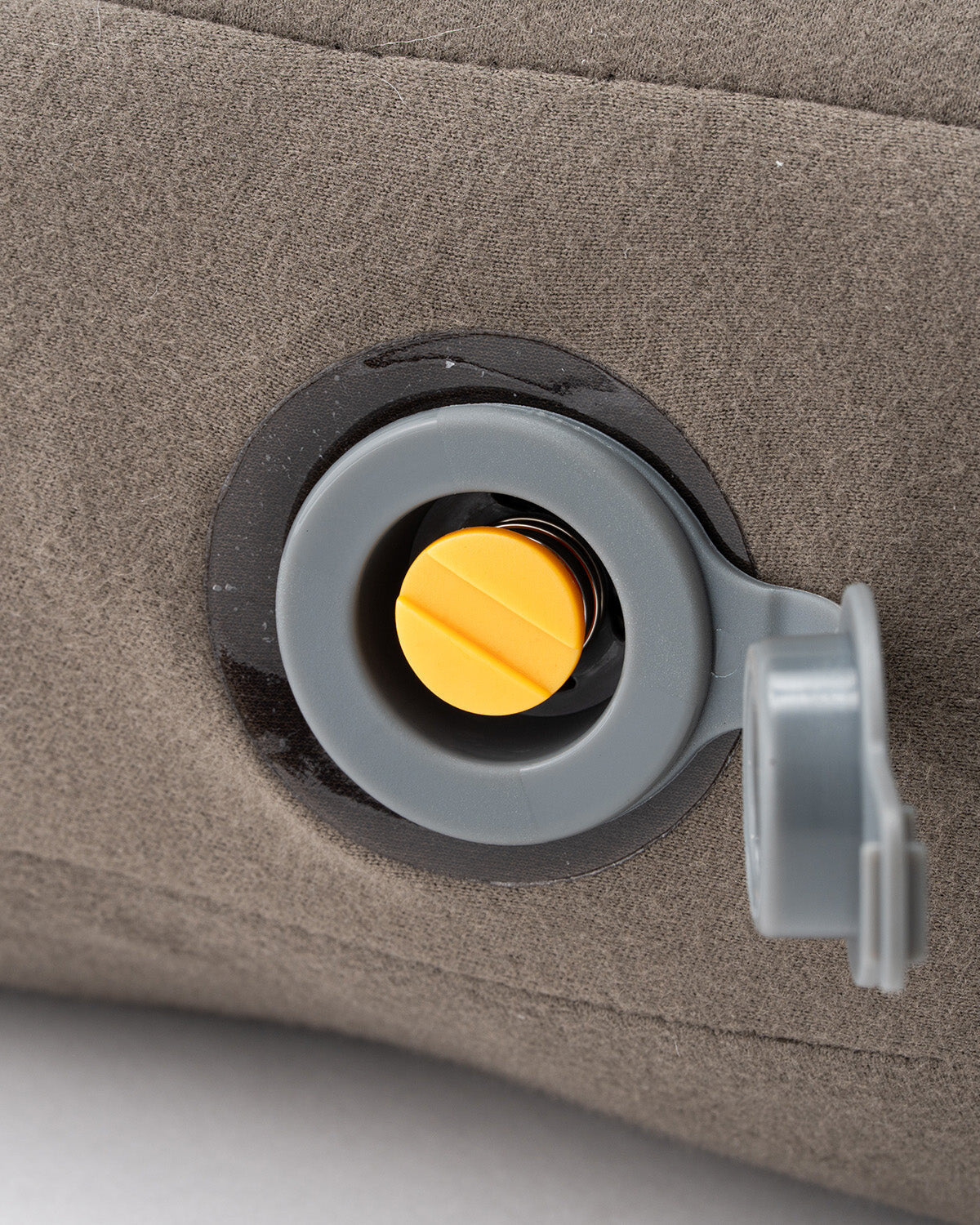 Air Pillow, close-up of the inflation valve