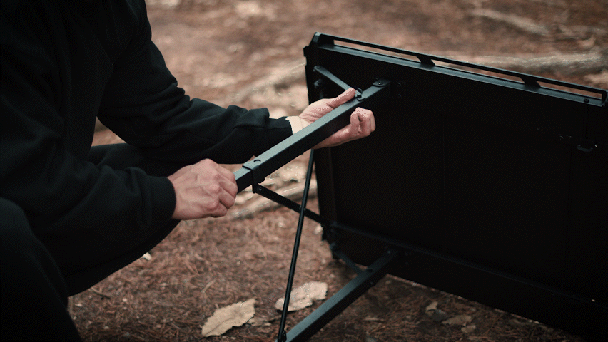 IGT Fold Table 4.5 Unit