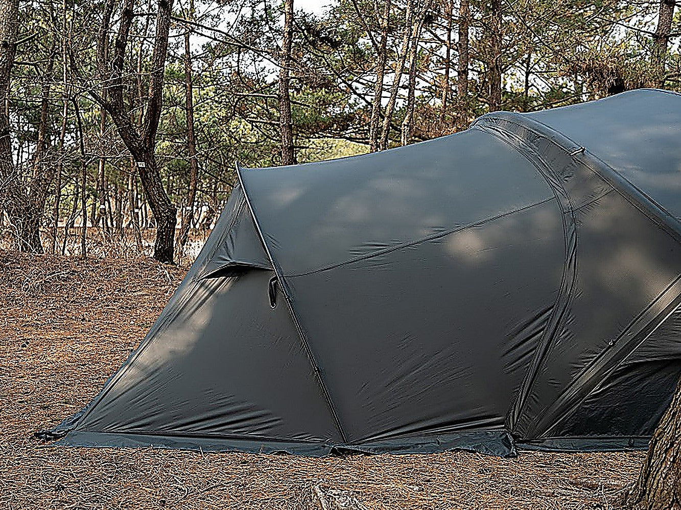Minimal Works Shelter GM Vestibule – Covered Entry Room