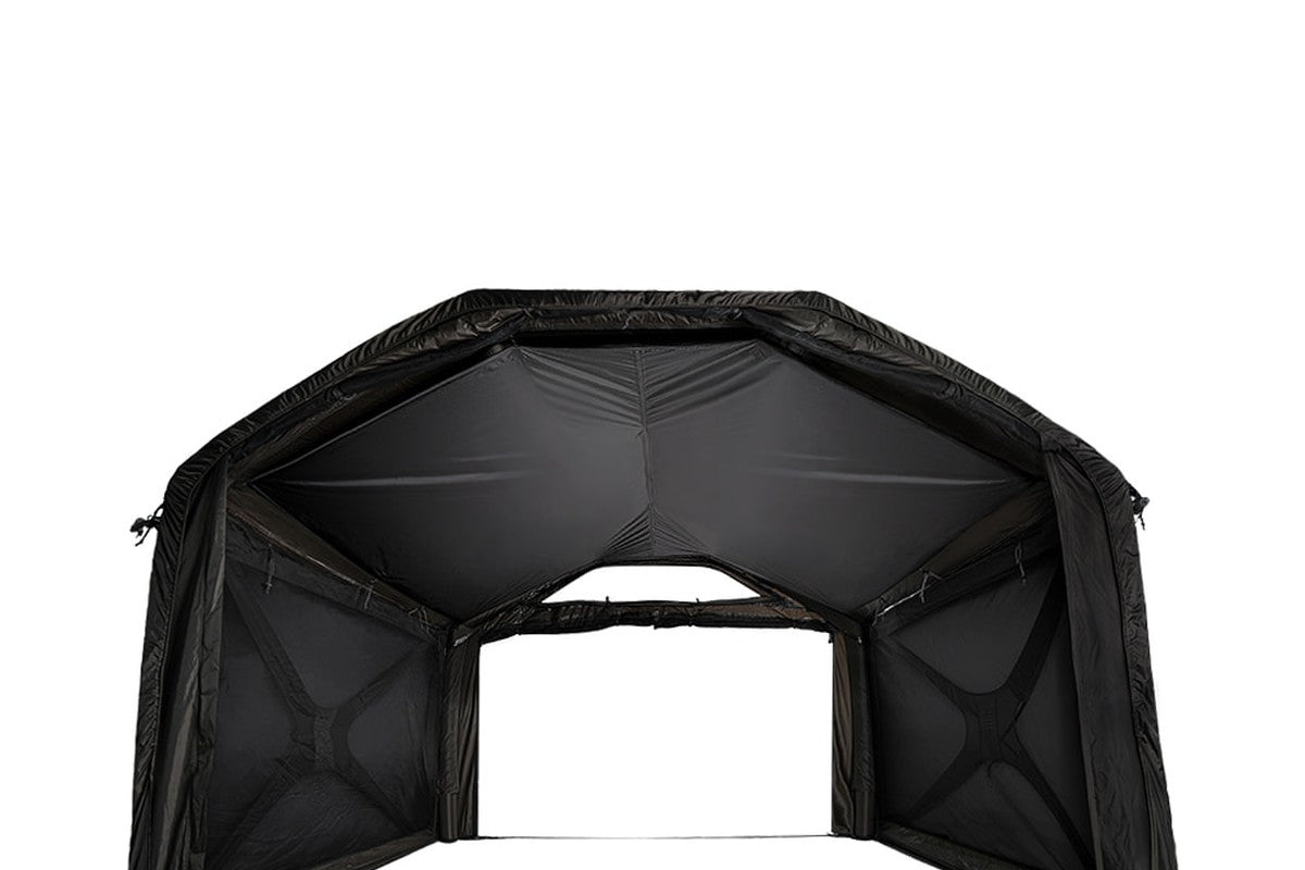 Cubex 2.8 shelter interior with inner liner hung along all four walls