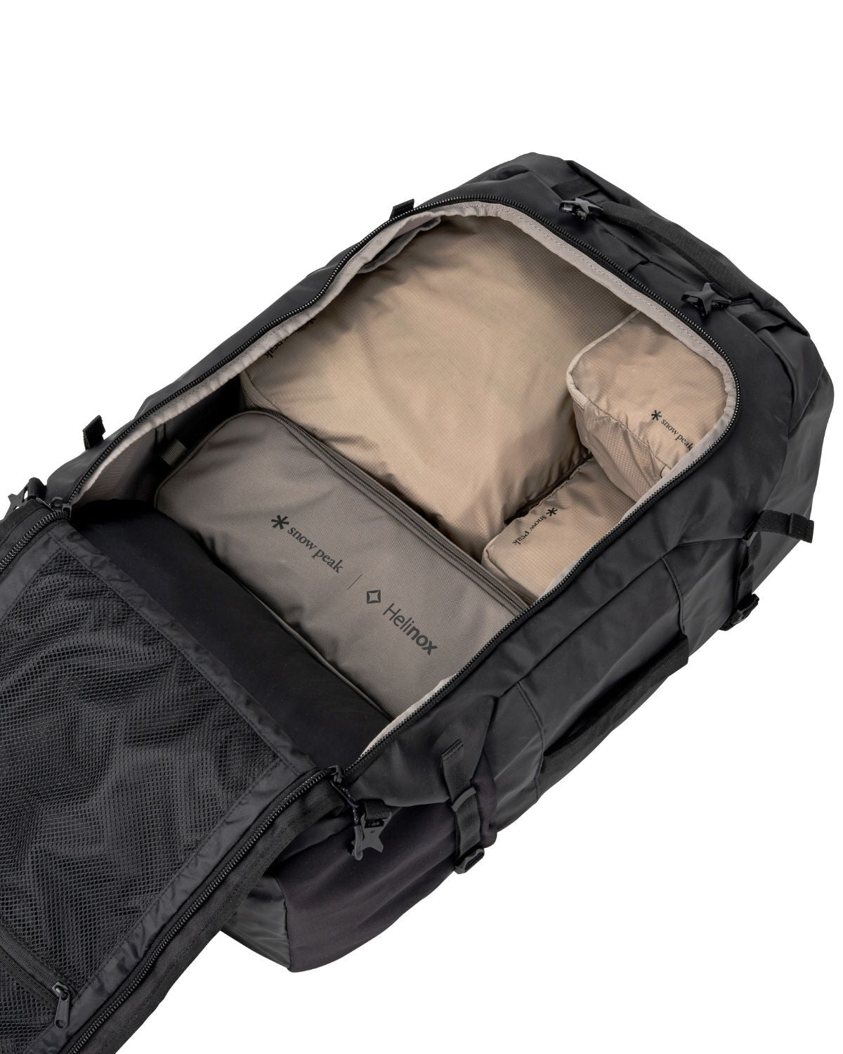 OT Duffel Bag, Black, interior organised with packing cubes