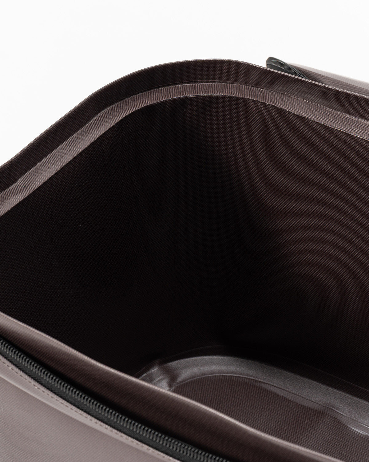 Soft Cooler 15, Tan, interior, empty