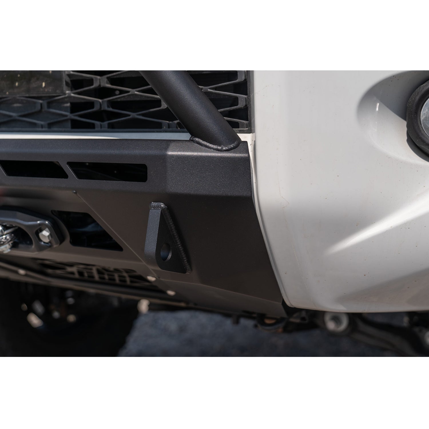 [TOYOTA 4RUNNER COVERT BAJA FRONT BUMPER] 2014-2021