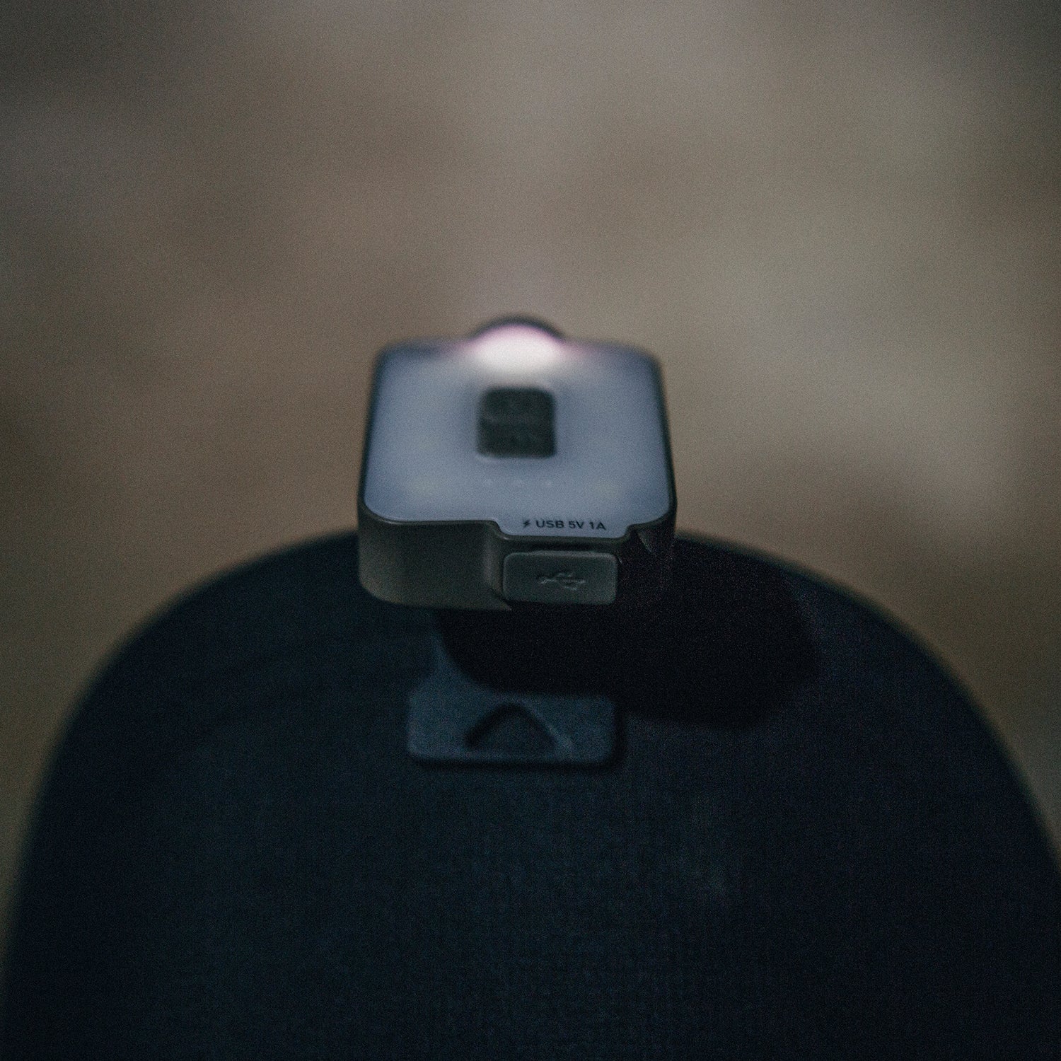 CLAYMORE CAPON 40B / RECHARGEABLE CAP LIGHT /  CAPON40B
